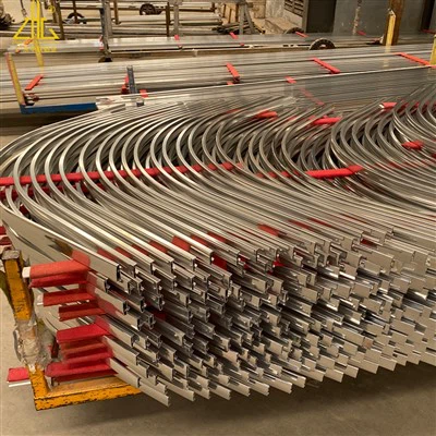 Gebogen geëxtrudeerd aluminium 6063 legering anodiseren
